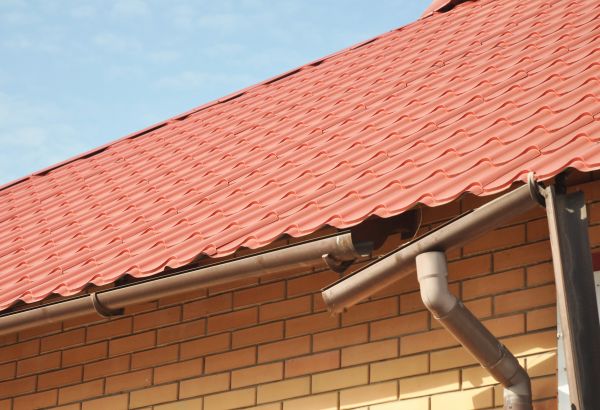 Loose Gutter Repair in Oshkosh