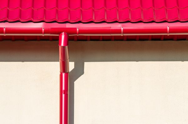 Cost of Downspout Reattachment in Oshkosh